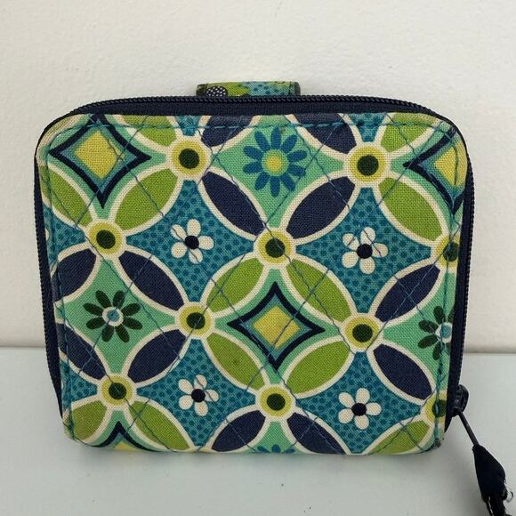 Vera Bradley Daisy Daisy Mini Zip Wallet Cotton Floral Bi-Fold Carry All - Picture 2 of 8